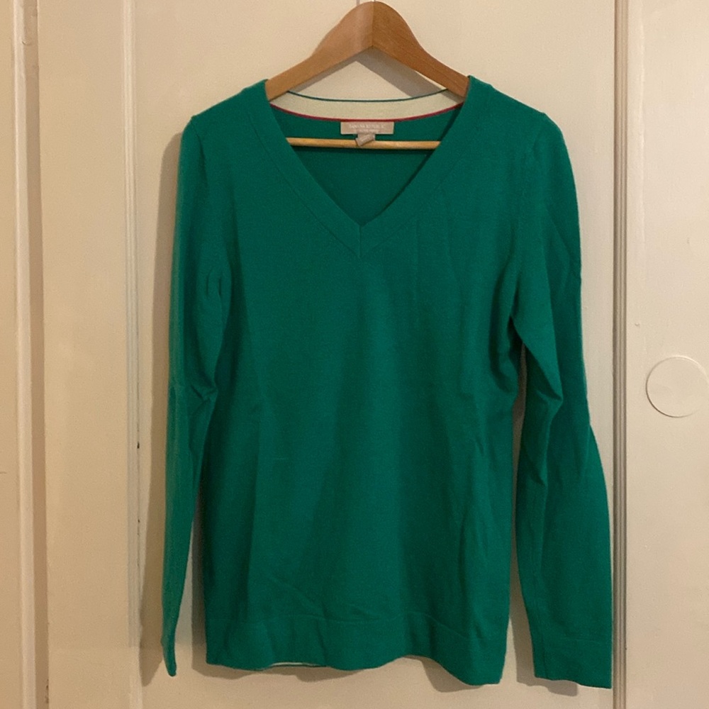 Kelly green merino wool v-neck sweater